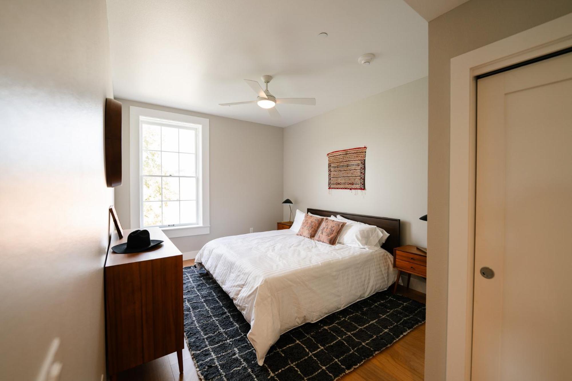 Western 1924 Luxury Lofts Martindale Buitenkant foto