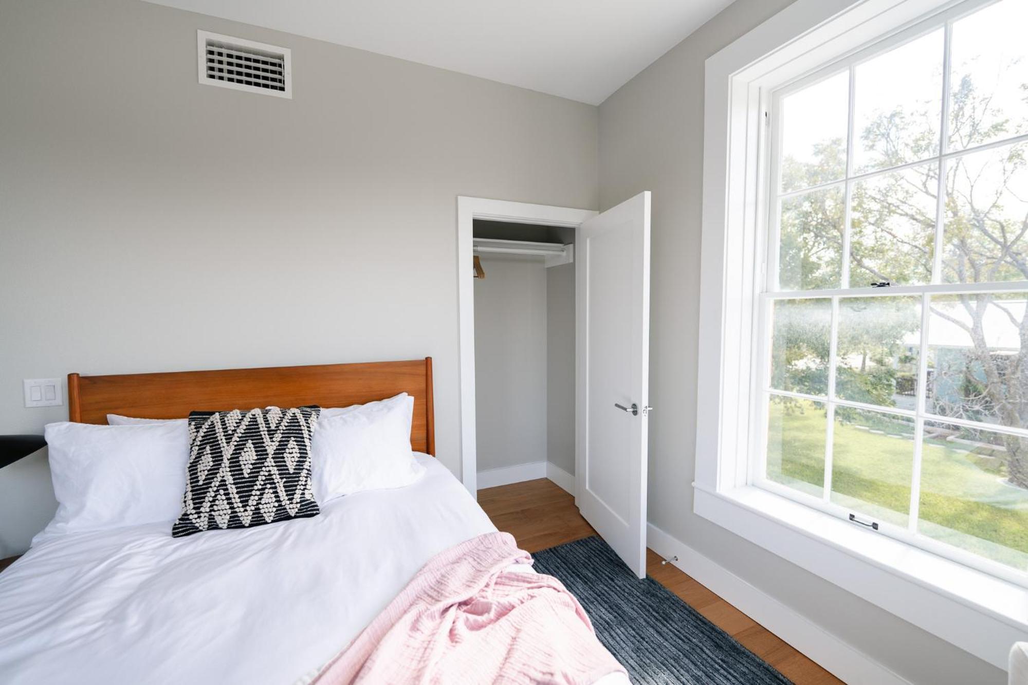 Western 1924 Luxury Lofts Martindale Buitenkant foto