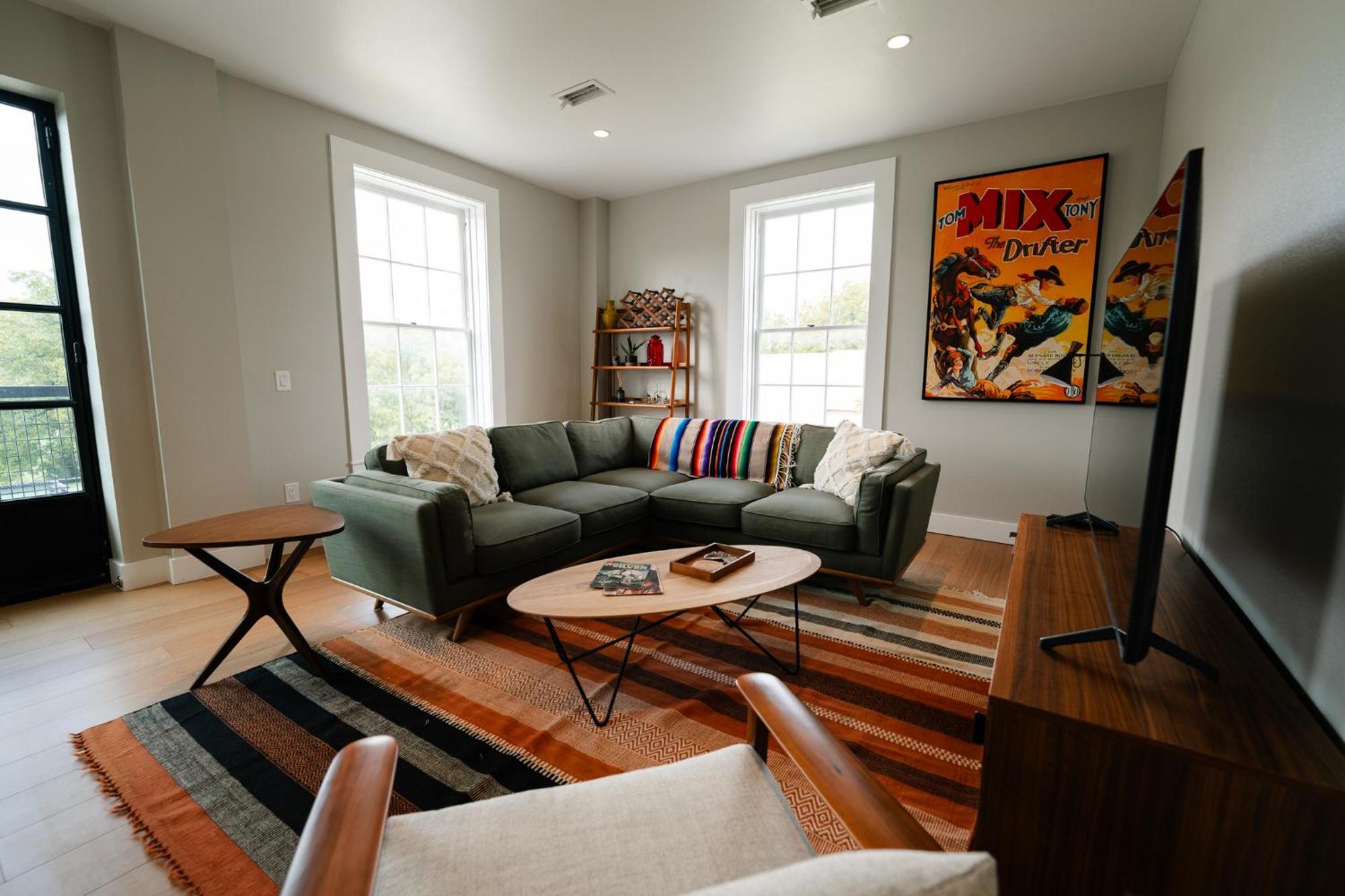 Western 1924 Luxury Lofts Martindale Buitenkant foto